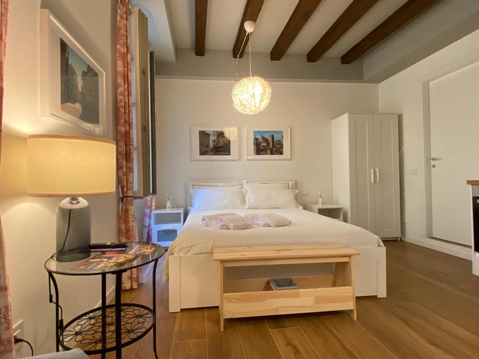 Wish Rooms Charme&Relax Bergamo Exterior photo